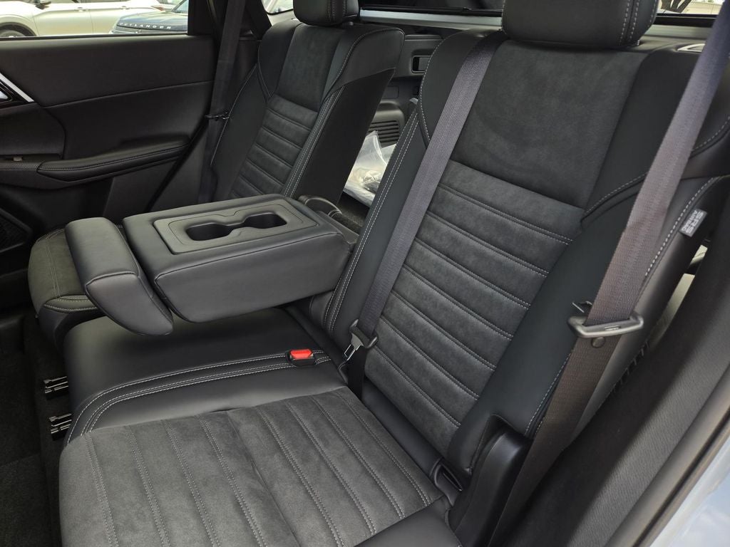 2026 Mitsubishi Outlander Trail Edition