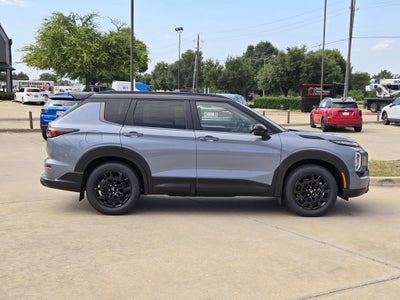 2026 Mitsubishi Outlander Trail Edition
