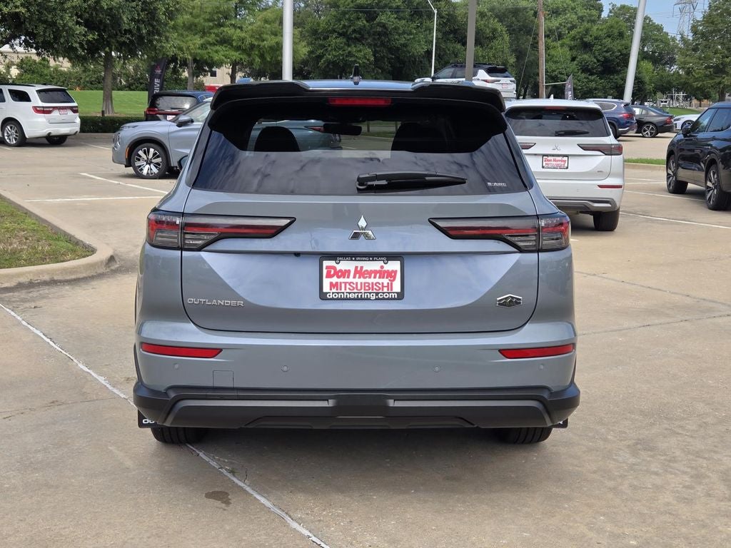 2026 Mitsubishi Outlander Trail Edition