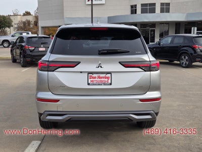2026 Mitsubishi Outlander SE AWC
