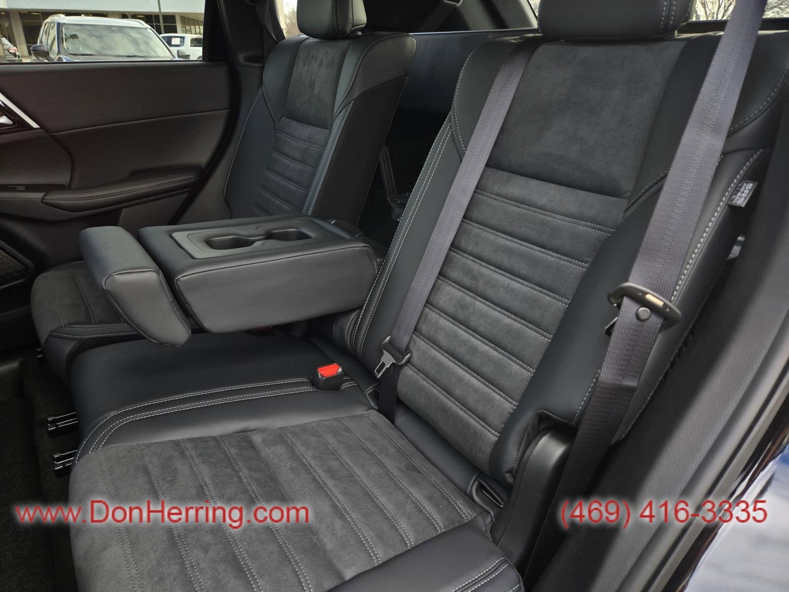 2026 Mitsubishi Outlander SE AWC