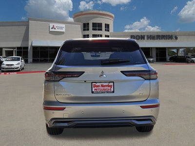 2026 Mitsubishi Outlander SEL