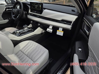 2026 Mitsubishi Outlander SEL AWC