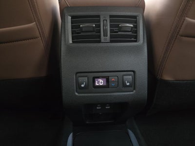 2026 Mitsubishi Outlander PHEV SEL