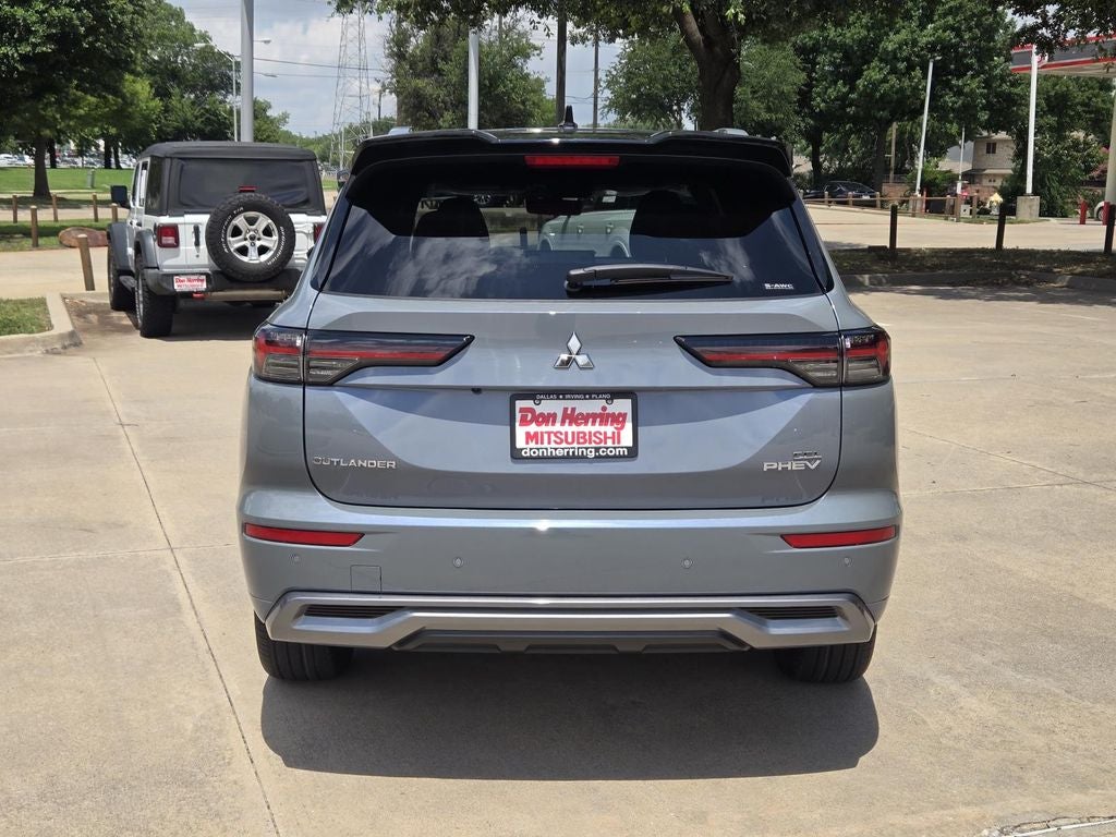 2026 Mitsubishi Outlander PHEV SEL