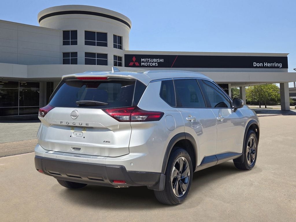 2025 Nissan Rogue SV