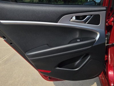 2022 Genesis G70 2.0T