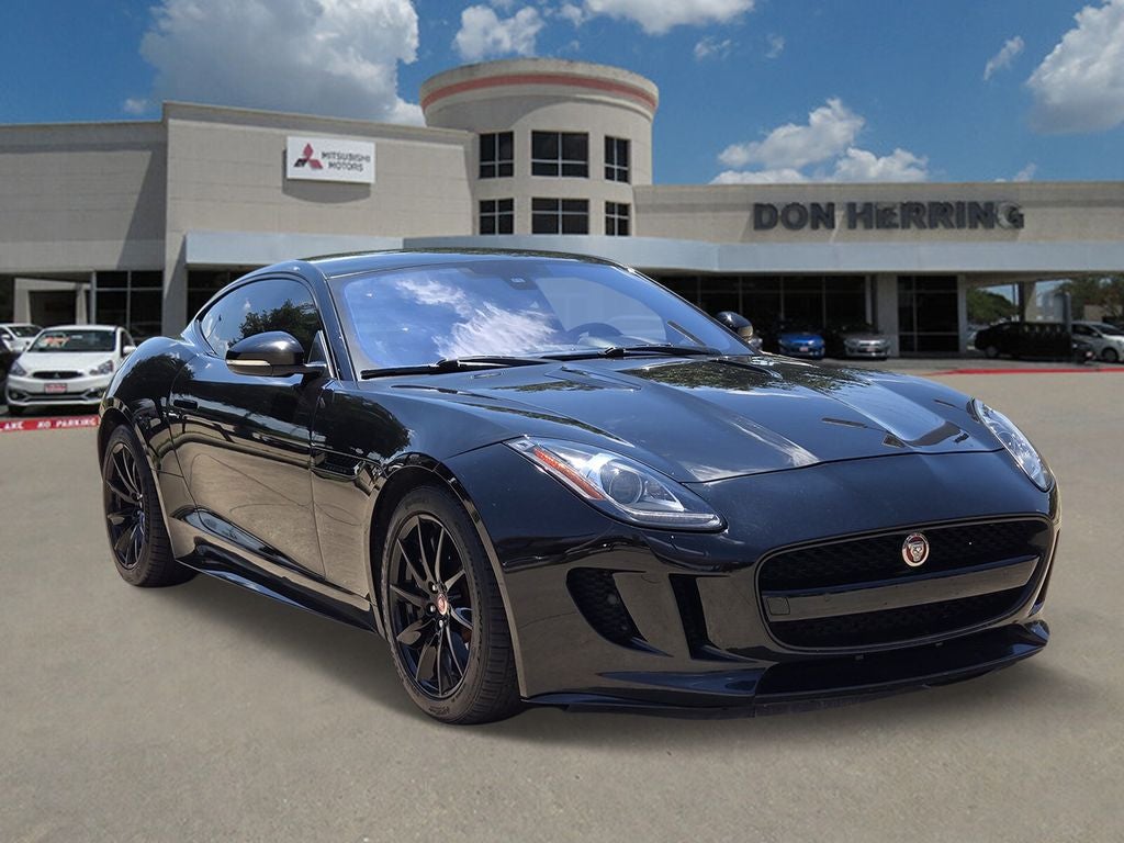 2017 Jaguar F-TYPE Premium Coupe's photo