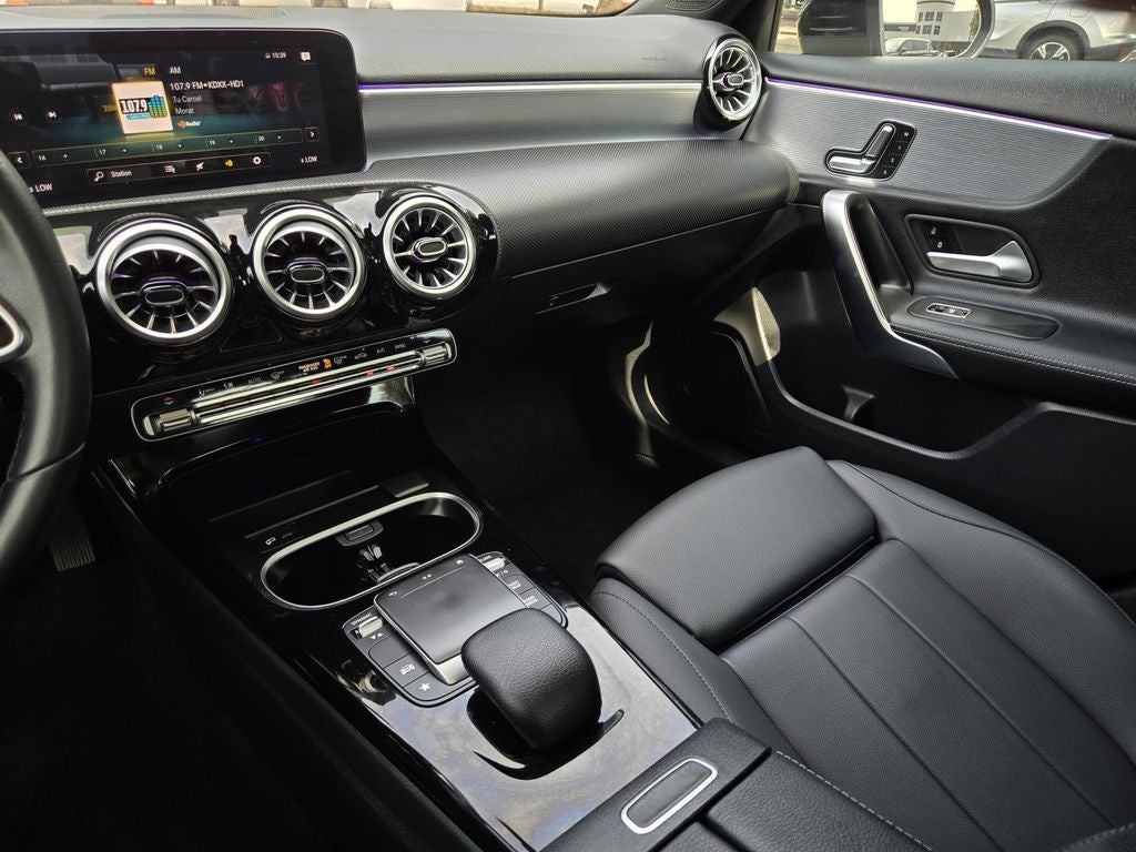 2022 Mercedes-Benz A-Class A220