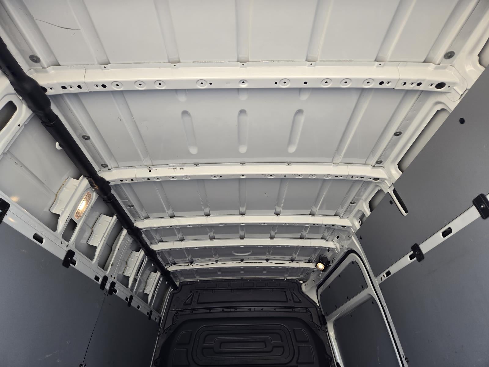 2021 Mercedes-Benz Sprinter 2500 Standard Roof I4 Diesel