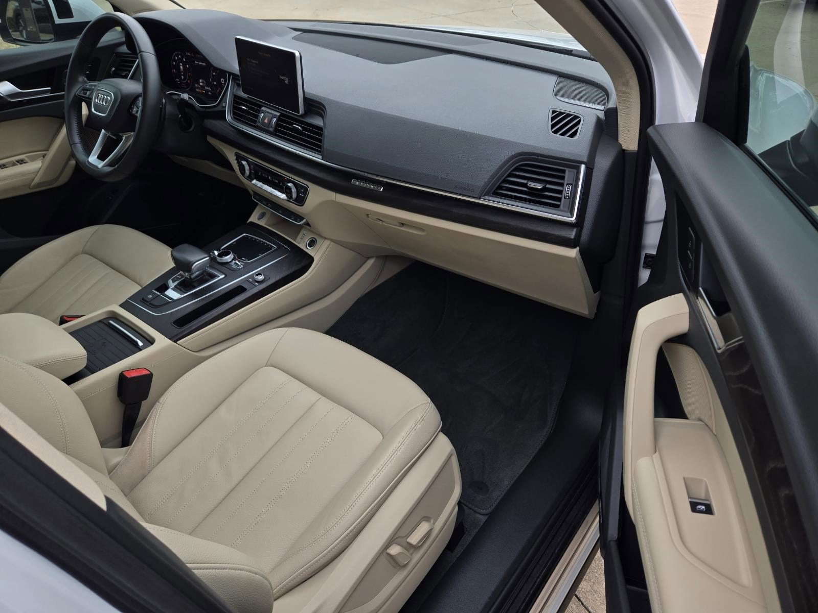 2020 Audi Q5 Premium Plus