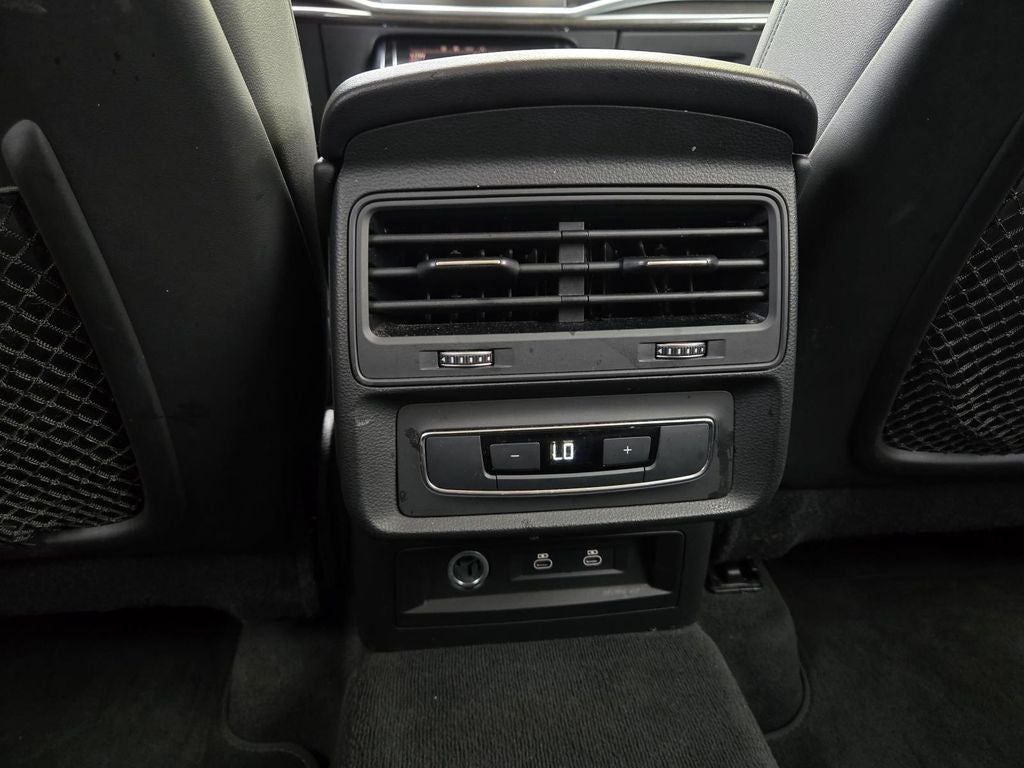 2024 Audi Q7 Premium Plus