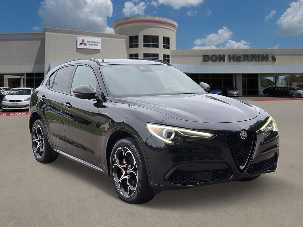 2022 Alfa Romeo Stelvio Veloce