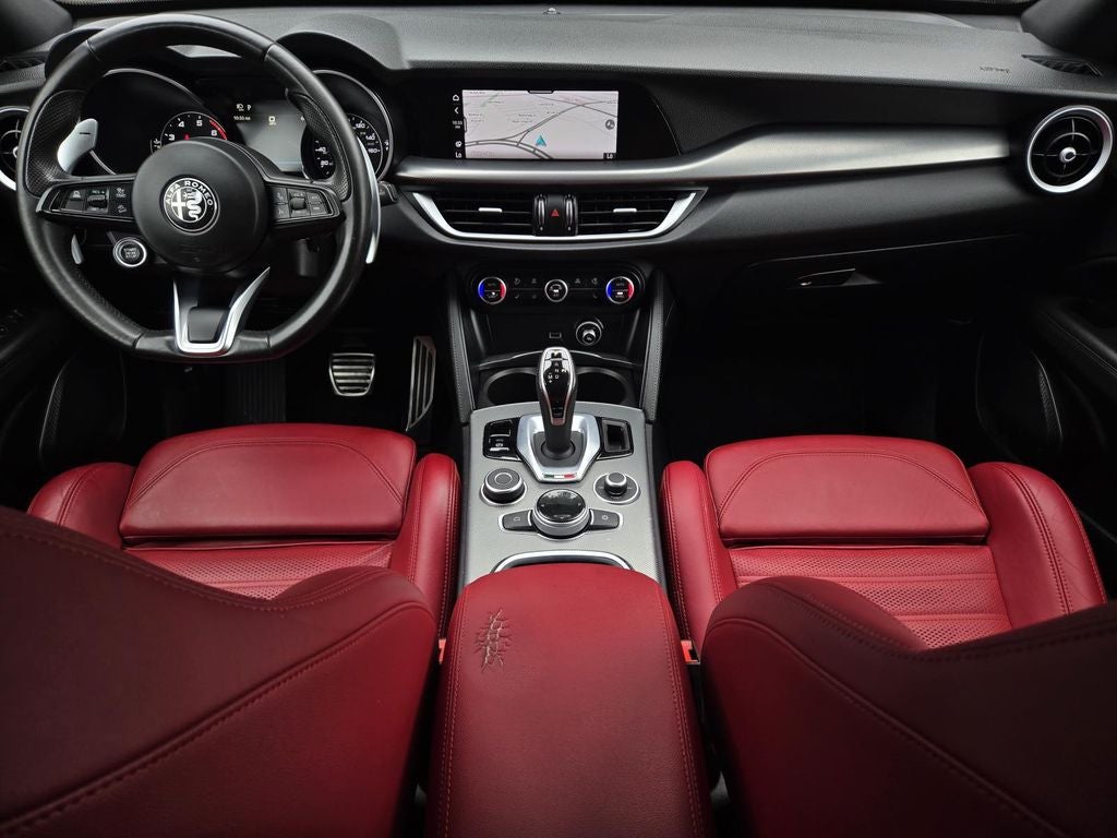 2022 Alfa Romeo Stelvio Veloce