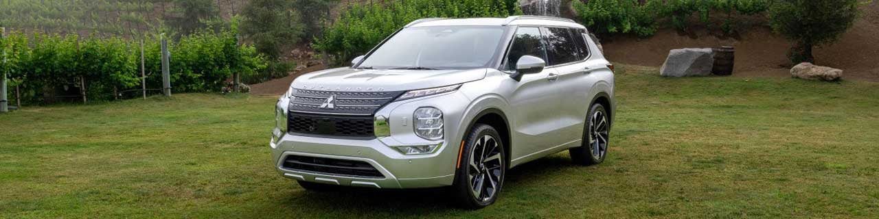2023 Mitsubishi Outlander in Plano, TX